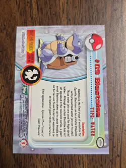 Topps Series 1 Blastoise 09 Light Play -Pokemon Card- Green Logo - Image 2