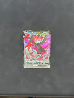 Pokemon TCG Galarian Moltres V 097/198 Chilling Reign Holo Near Mint - Image 1