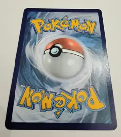 Pokemon TCG Pikachu VMAX 044/185 GigantaMax Holo *NM to Mint - Image 2