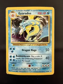 Pokemon Gyarados Holo Card 6/102 Base Set Unlimited Rare - Image 1