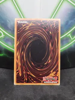 Yugioh Majestic Red Dragon LC5D-EN071 Super Rare 1st Edition NM - Image 2