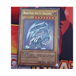Konami Blue-Eyes White Dragon SDK-001 Kaiba Ultra Rare Unlimited - Image 1