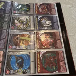 Lot 40 BAKUGAN Battle Brawlers Cards from 2008 in damaged BAKUGAN album binder - Image 5