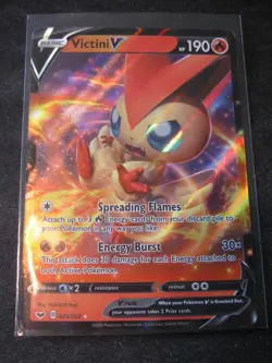 VICTINI V 2020 Pokemon Sword and Shield #25 HOLO Ultra Rare Rare MINT - Image 1