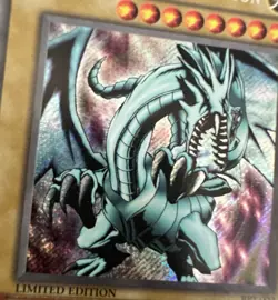 Blue-Eyes White Dragon Secret Rare Holo BPT-003 2002 Collectors Tin Konami LE LP - Image 2