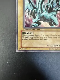 Blue-Eyes White Dragon Secret Rare Holo BPT-003 2002 Collectors Tin Konami LE LP - Image 5