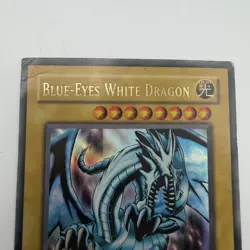 Yugioh Blue-Eyes White Dragon LOB-E001 Ultra Rare - Image 2