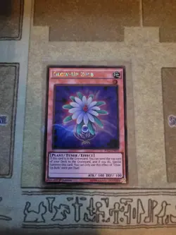 YUGIOH TCG GLOW-UP BULB PGL2-EN033 GOLD 1ST EDITION NM - Image 1