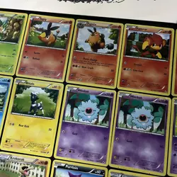 Black & White Base Set Pokemon Card Bundle Near Mint Oshawott Cosmos Holo 27/114 - Image 3