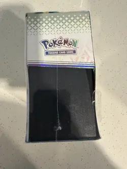 Pokemon Scarlet & Violet Prismatic Evolutions Elite Trainer Box (F) - Image 3
