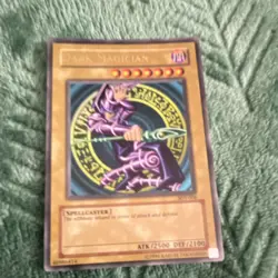 Konami Yu-Gi-Oh! Dark Magician SDY-006 Ultra Rare English Unlimited Edition - Image 1