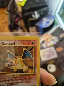 Pokemon Charizard 4/102 Base Set Holo Rare Stage 2 120HP Fire Spin 1999 - Image 2