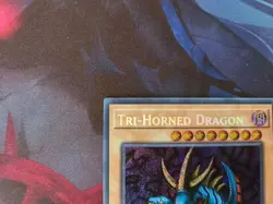 Yugioh Tri-Horned Dragon LOB-EN000 Secret Rare 25th Anniversary NM - Image 3