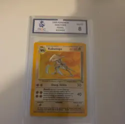 Pokemon Kabutops - 9/62 - Holo - PSA 8 - Image 1