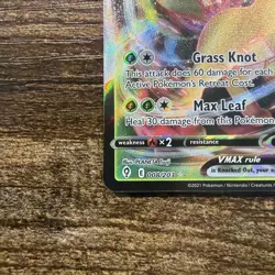 Pokemon Card Leafeon VMAX 008/203 Ultra Rare Evolving Skies Near Mint - Image 2