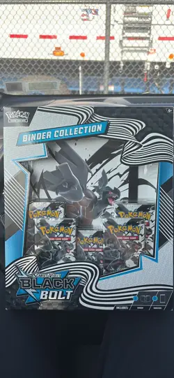 Pokemon TCG Black Bolt Binder Collection - SV: Black Bolt (BLK) - Image 1