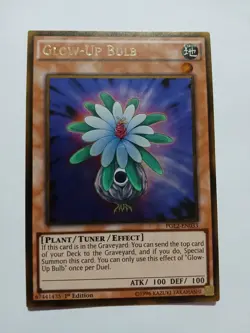 Yugioh Glow-Up Bulb Gold Rare PGL2-EN033 1st Ed Lightly Played - Image 1