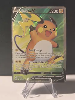 Raichu V 158/172 Full Art Ultra Rare - Brilliant Stars BRS Pokemon LP Dent - Image 1