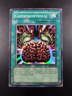YUGIOH 2005 | BRAIN CONTROL | TLM-DE038 | 1ST | GERMAN | HEAVY PLAYED - Image 1