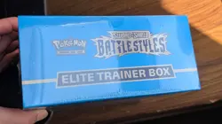 Pokemon Sword & Shield Battle Styles Blue Elite Trainer Box ETB - Image 3