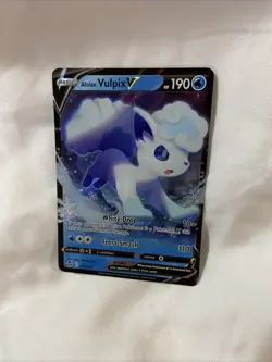 Alolan Vulpix V 033/195 Silver Tempest Pokemon Ultra Rare Holo Card NM/M - Image 2
