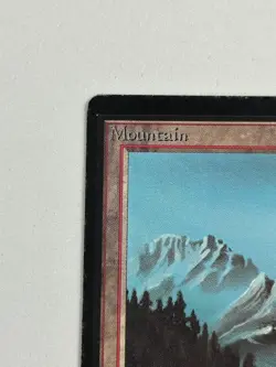 Mountain (B) - Beta Edition 1993 - MTG card [MP] - Image 2