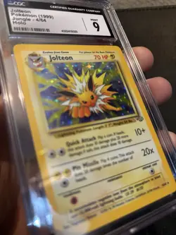 Pokemon TCG Jolteon Jungle 4/64 Unlimited Holo Rare Grade 9 - Image 2