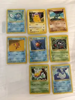 Lot of 15 Shadowless Pokemon Base Set Cards - Near Mint - Image 1