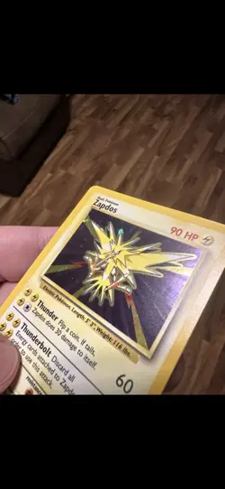 Wizards Pokemon TCG Zapdos 016/102 Base Set Holo Rare Unlimited - Image 3