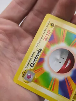Pokemon Card Rare 1st Edition Shadowless Electrode 21/102 Base Set - Image 2