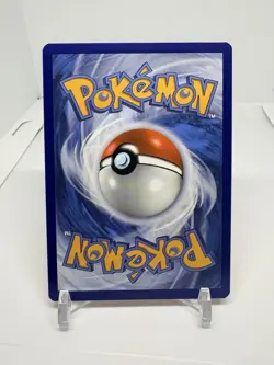 Pokemon TCG Charizard 025/185 Vivid Voltage Non-Holo NM - Image 2