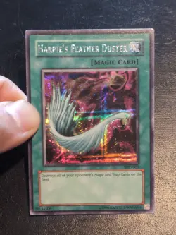 Yu-Gi-Oh! PRISMATIC SECRET RARE CARD HARPIE'S FEATHER DUSTER SDD-003 LP - Image 4