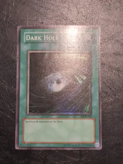 Yu-Gi-Oh! SUPER RARE CARD DARK HOLE LOB-052 1996 VINTAGE PRINT LP - Image 1