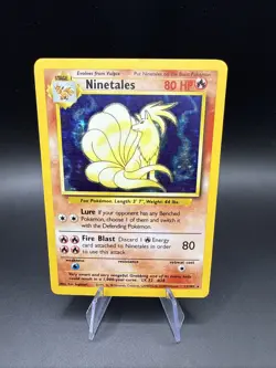 Ninetales 12/102 Pokemon Base Set Holo Rare - Image 1