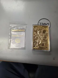 1999 Vintage BurgerKing Pokemon Mewtwo 23K Gold-Plated Trading Card with Pokebal - Image 1