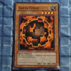 Yugioh Earth Effigy PTDN-EN040 LP Lightly Played Common Unlimited - Image 1
