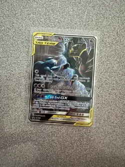 Pokemon TCG Garchomp & Giratina GX SM193 Sun & Moon Promo Card Near Mint - Image 1