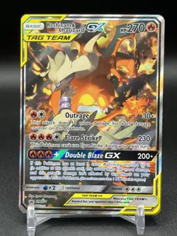 2019 Pokemon Sun & Moon Reshiram & Charizard GX #SM201 Promo Holo LP- - Image 1