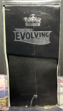 Evolving Skies Elite Trainer Box(Flareon/Jolteon/Umbreon/Leafeon) Factory Sealed - Image 4