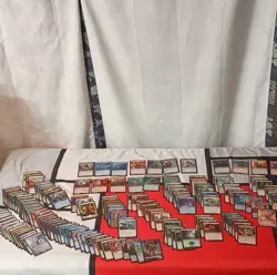 Wizards Magic: The Gathering 200 Card Lot Streets Unfinity Ride Guide Newsie - Image 1