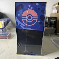 Chaos Rising Pokemon Center ETB Elite Trainer Box ‼IN HAND‼ - Image 4