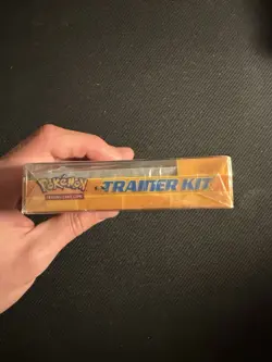 2004 POKEMON 2-PLAYER EX TRAINER KIT (LATIOS/LATIAS) SEALED EX DRAGON BOOSTER - Image 4