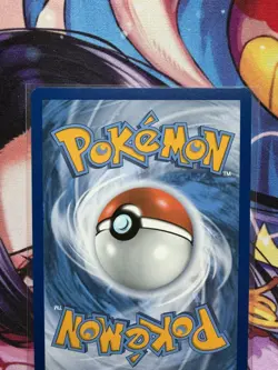 Pokemon TCG Eevee 130/185 Vivid Voltage Cosmo Reverse Holo - Image 5