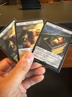 MTG Commander Deck - Captain America 100 Cards Plus Tokens, Sleeves, Deck Box - Image 3