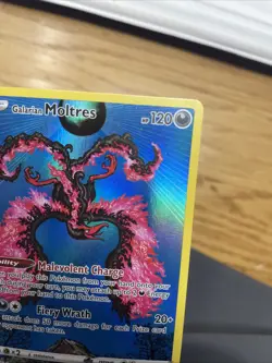 Pokemon TCG Galarian Moltres SWSH284 Sword Shield Black Star Promo Holo NM - Image 4