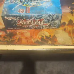 Konami Yu-Gi-Oh! Legend of Blue Eyes White Dragon Booster Box 25th Anniversary - Image 4