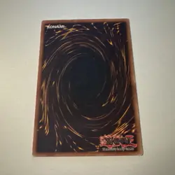 Yugioh Blue-Eyes White Dragon SDK-001 Ultra Rare MP - Image 3