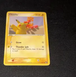 Nintendo Pikachu 16/17 POP Series 2 Black Star Promo Holo 2005 English - Image 2