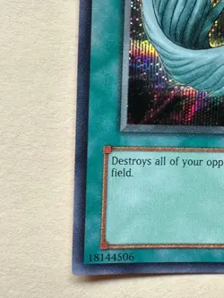 Yugioh 1996 Harpie's Feather Duster SCR SDD-003 Near Mint - Image 4