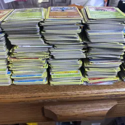Lot of 200 Various Pokemon Cards-No Trainer or Energy Cards - Image 2